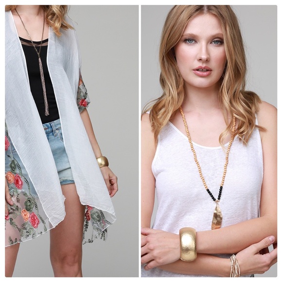 Big Gold Hammered Metal Bangle Bracelet - Picture 3 of 8